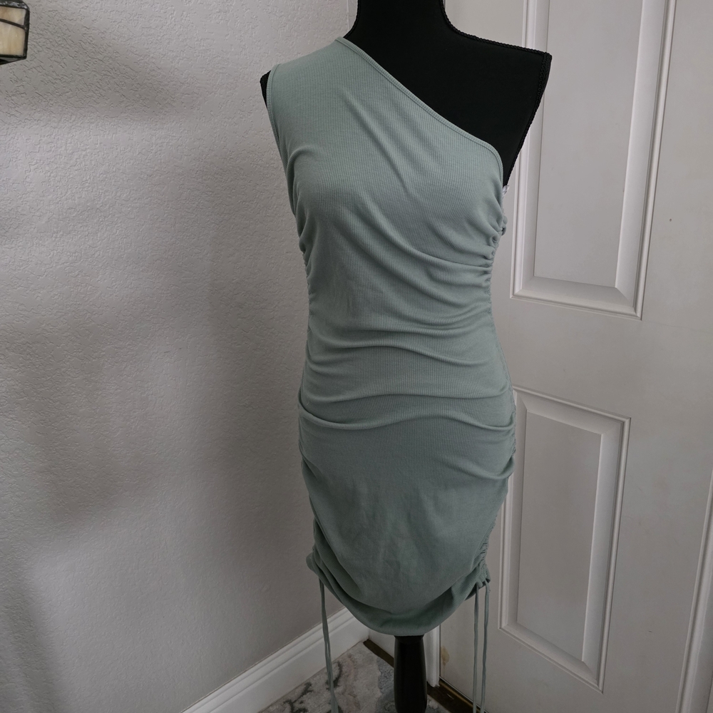 SHEIN Green Asymmetrical Ruched Cocktail Dress